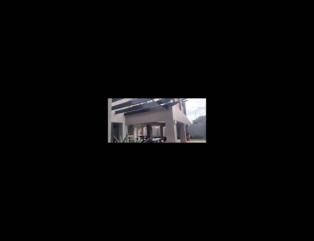 2 BEDROOM PROPERTY TO RENT IN SUNNINGHILL